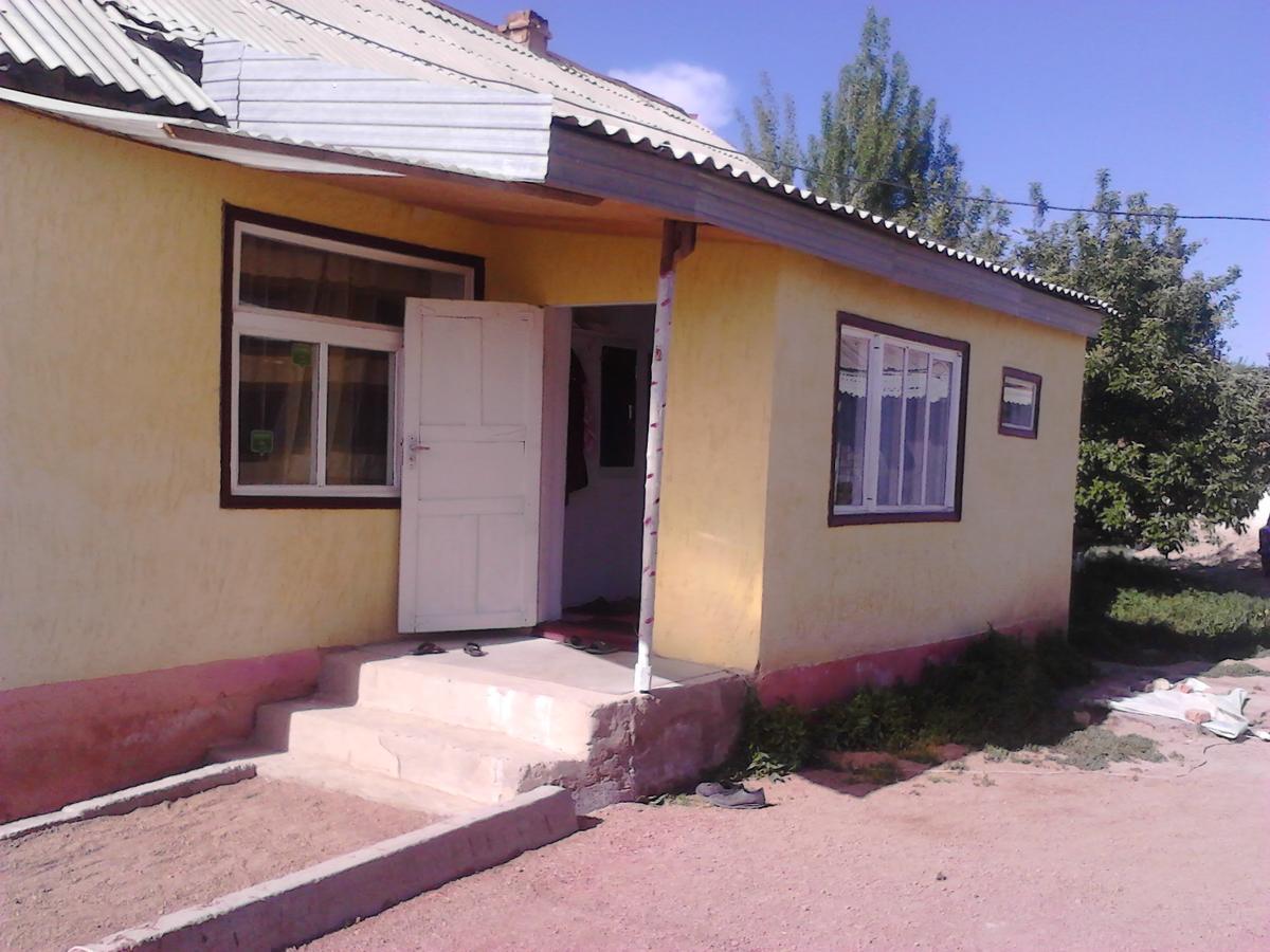 Happy Hostel In Kochkor Luaran gambar