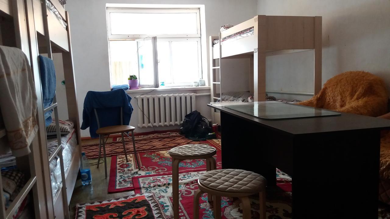 Happy Hostel In Kochkor Luaran gambar