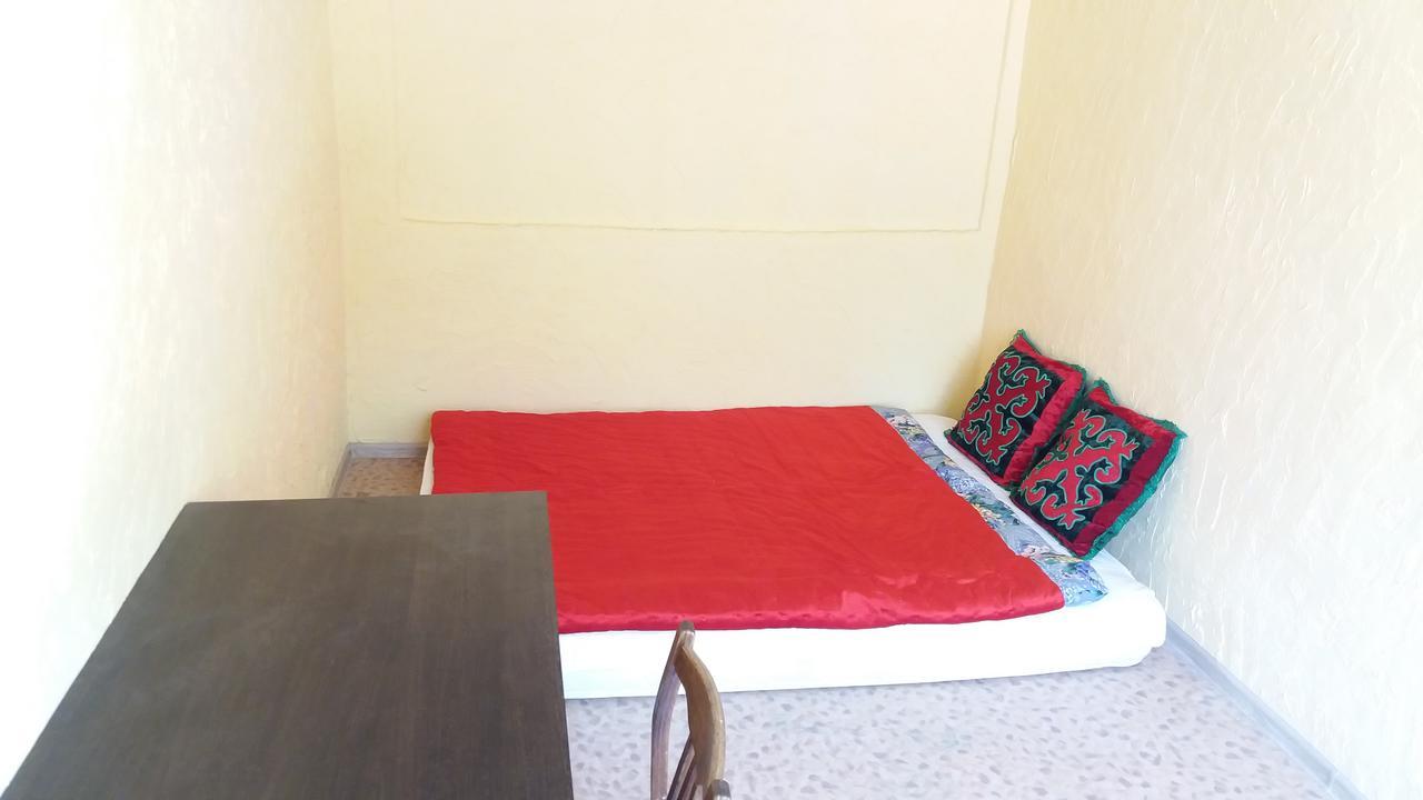 Happy Hostel In Kochkor Luaran gambar