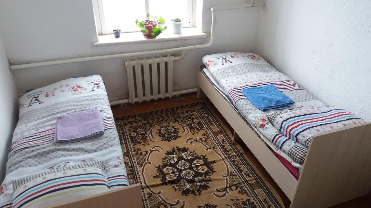 Happy Hostel In Kochkor Luaran gambar